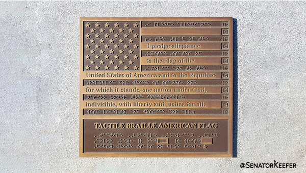 Picture of Braille flag monument.